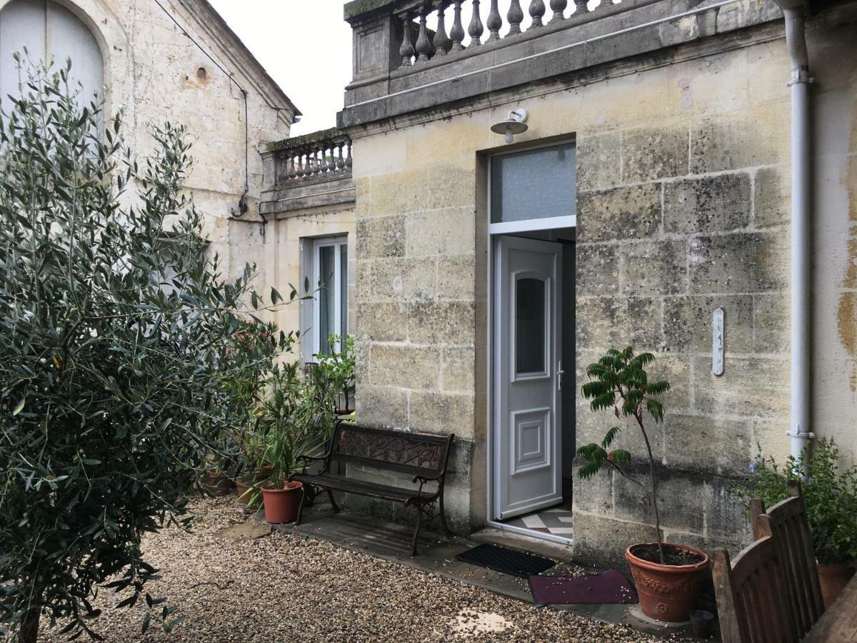 Maison De Vin Apartment Castillon-la-Bataille Exterior photo